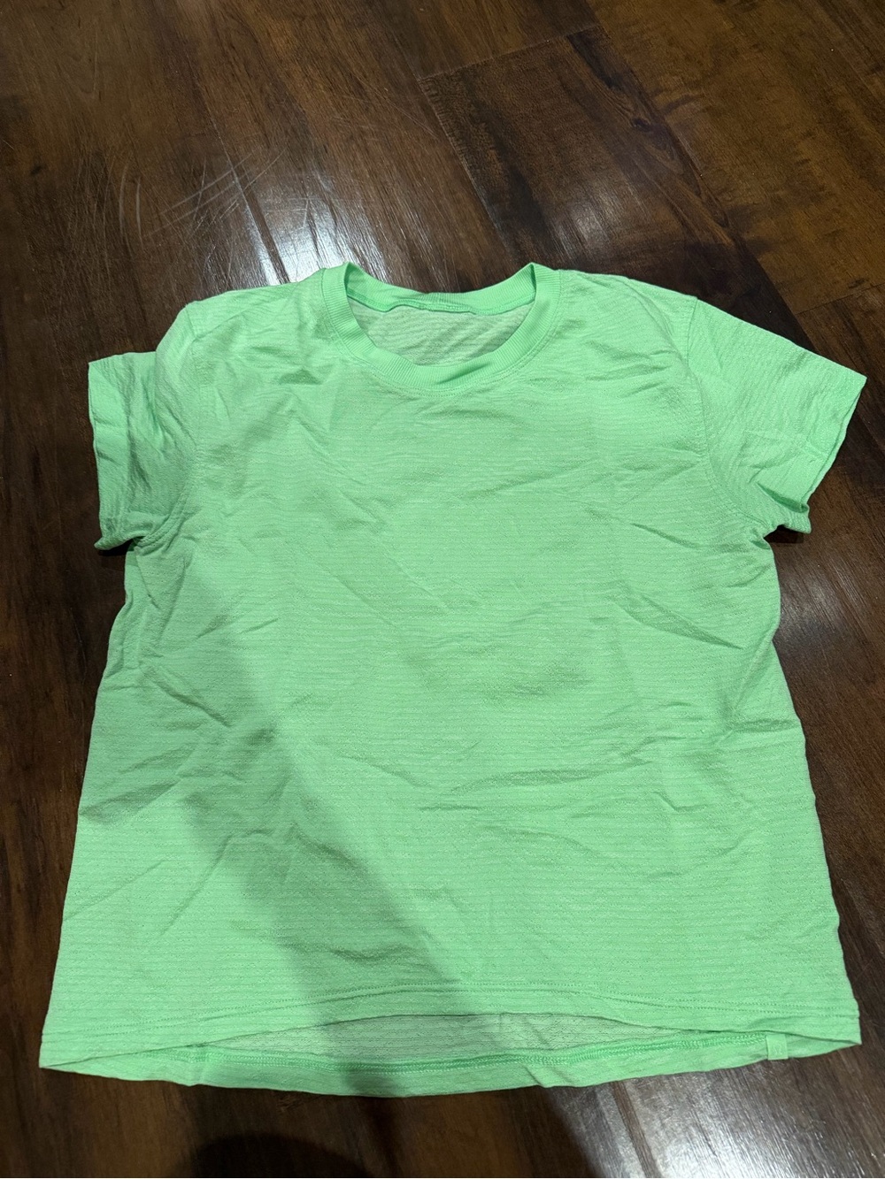 lululemon athletica Green Short Sleeve Tee